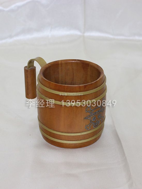 點(diǎn)擊查看詳細(xì)信息<br>標(biāo)題：擺件 閱讀次數(shù)：1965