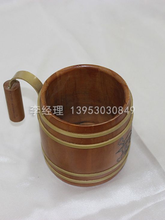 點(diǎn)擊查看詳細(xì)信息<br>標(biāo)題：擺件 閱讀次數(shù)：2208